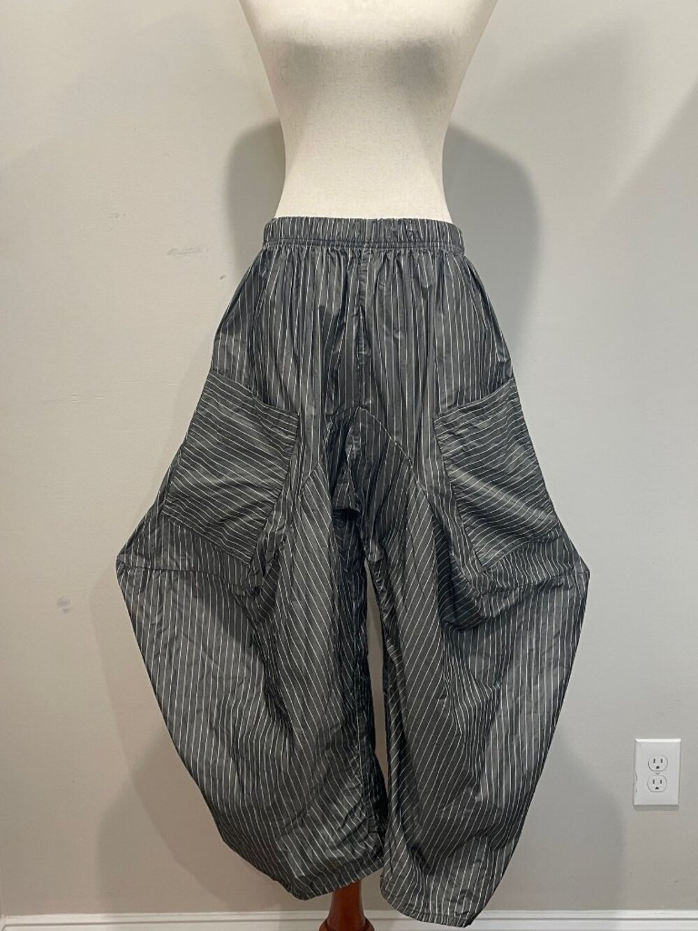 DRESS TO KILL Grey and White Pinstripe Parachute Pants